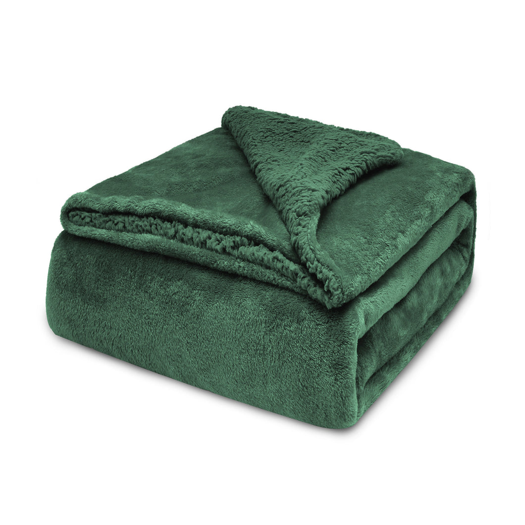 Manta Borreguito Sherpa 130x160cm Reversible Extra Suave- Verde